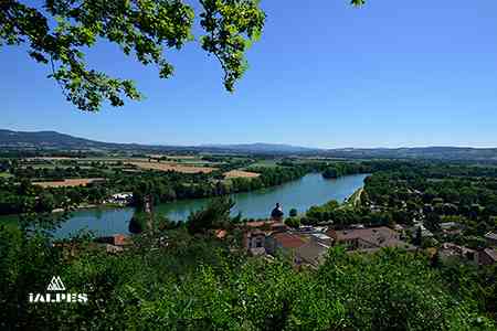 Trévoux, panorama sur la Saône